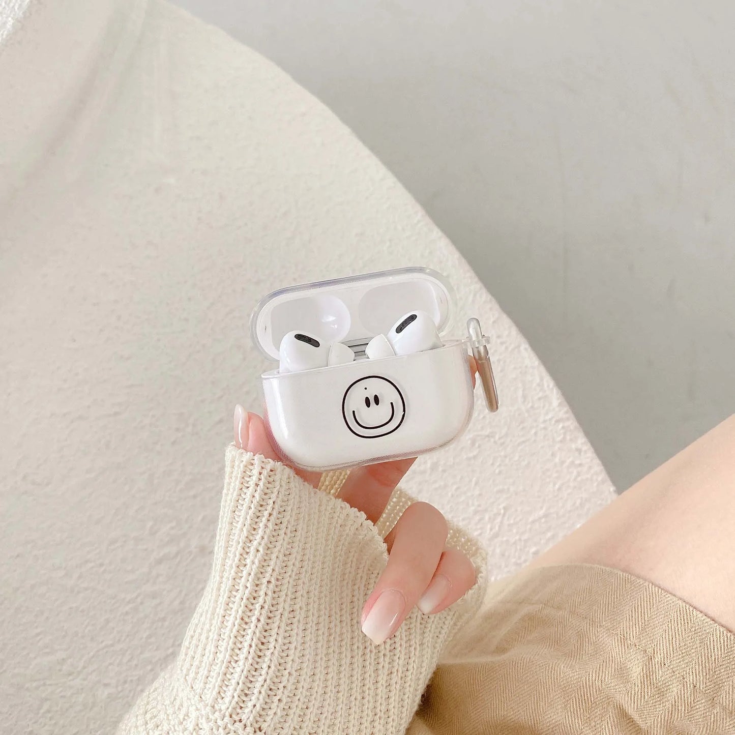 Round smiley black and white soft silicone earphone case headphone shell for apple airpod 1/2 cases for airpods 3 pro capa funda