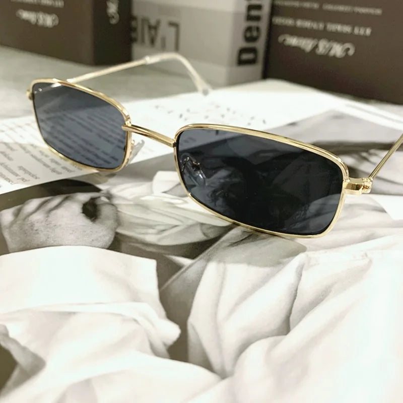 Fashion Metal Vintage Rectangle Sunglasses Small Oval Women's Sunglasses Men Women Brand Shades Eyewear Clear Lens UV400 Goggles