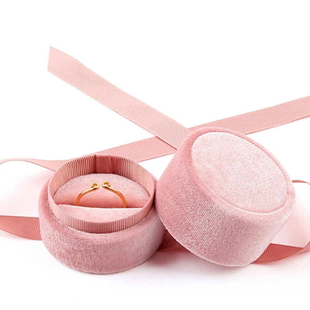 Pink Color Packaging Gift Box Velvet Necklace Engagement  Ring Displays Box Fashion Accessories Jewelry Display Jewelry Box