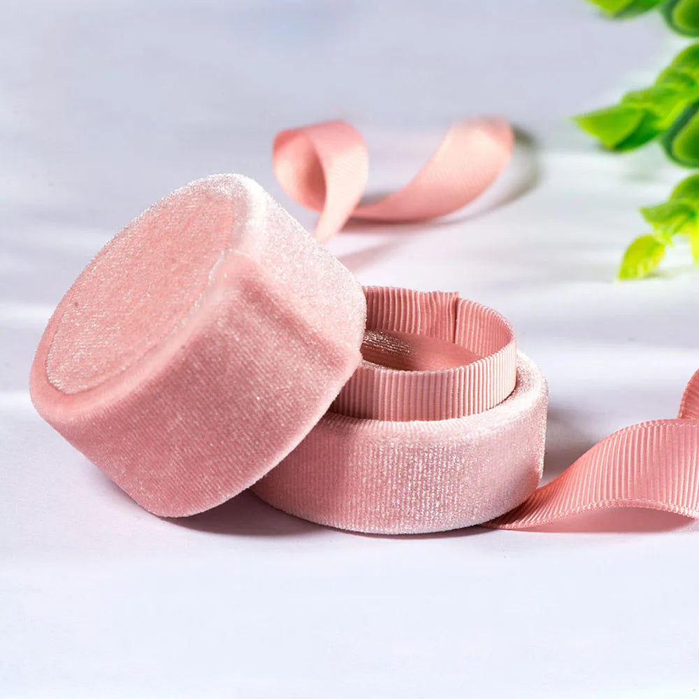 Pink Color Packaging Gift Box Velvet Necklace Engagement  Ring Displays Box Fashion Accessories Jewelry Display Jewelry Box