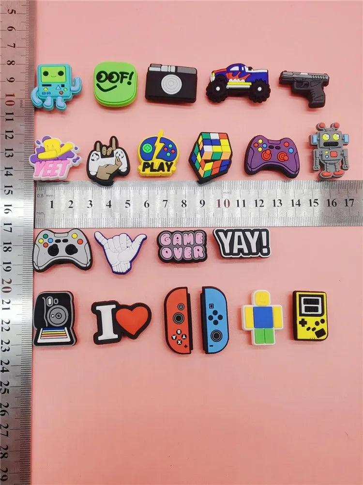 Game Style Shoe Charms Funny Pattern Buckle Accessories Croc Clogs Charm Decor Adult Children Gifts Halloween Party Decorations